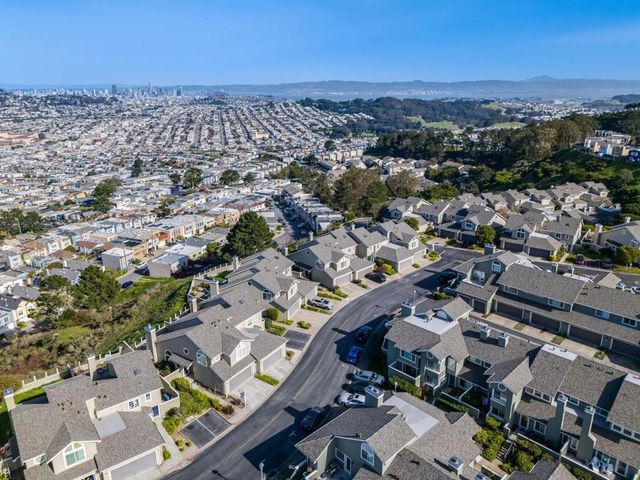158 Treeview Drive, Daly City, CA 94014