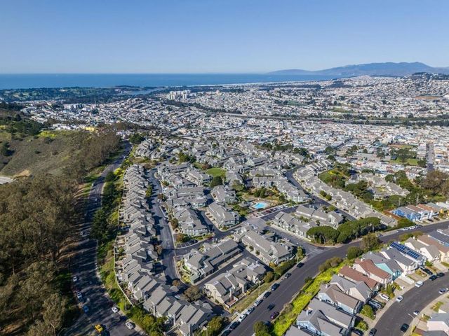 158 Treeview Drive, Daly City, CA 94014