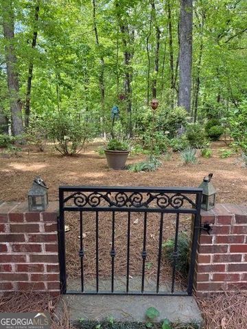318 NE The Chace NE, Atlanta, GA 30328