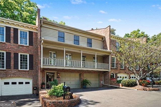 318 NE The Chace NE, Atlanta, GA 30328