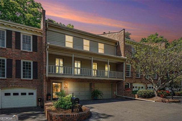 318 NE The Chace NE, Atlanta, GA 30328