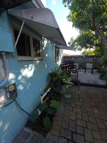 2933 NE 12th Ter, Pompano Beach, FL 33064