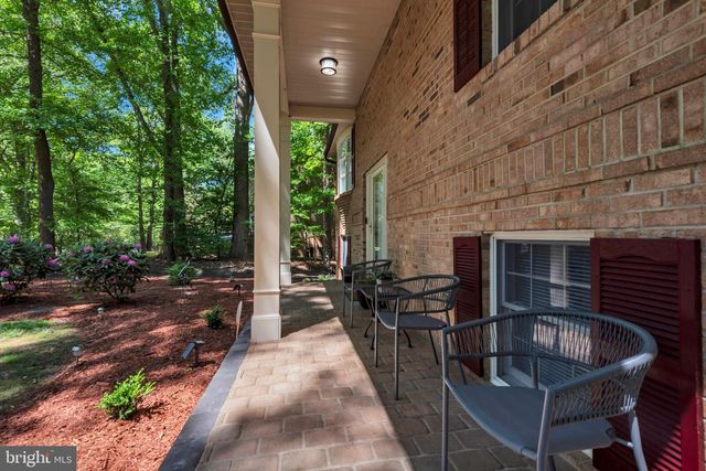 8205 SEVEN PINES LN, Waldorf, MD 20603