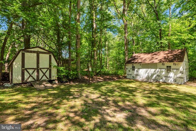 8205 SEVEN PINES LN, Waldorf, MD 20603
