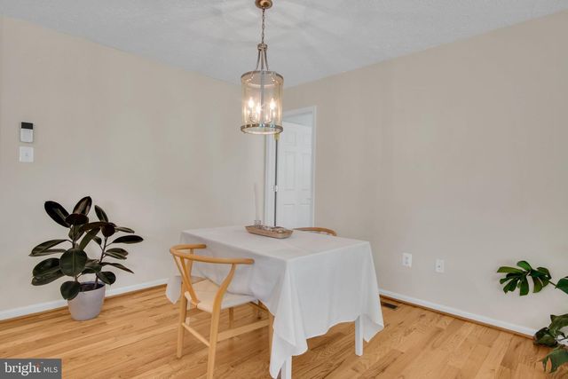 665 CLYDESDALE DR, York, PA 17402