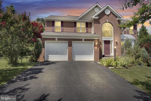 665 CLYDESDALE DR, York, PA 17402