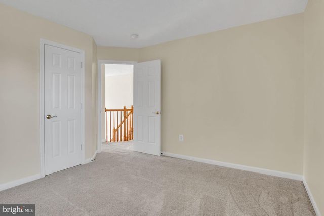 665 CLYDESDALE DR, York, PA 17402