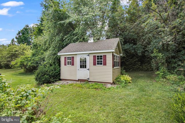 665 CLYDESDALE DR, York, PA 17402
