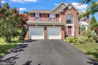 665 CLYDESDALE DR, York, PA 17402
