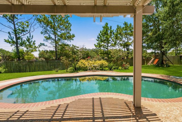 1423 Clarkdale Court, Houston, TX 77094
