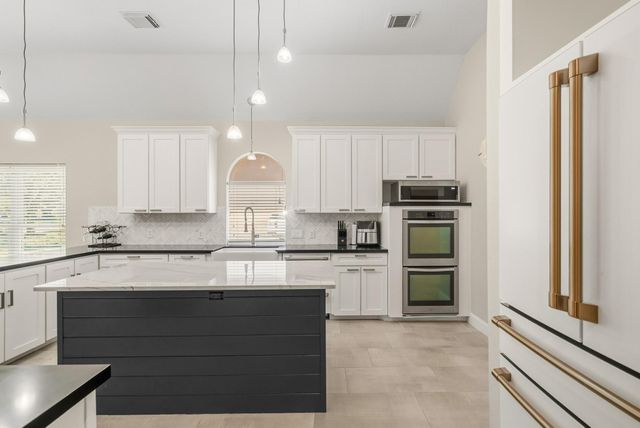 1423 Clarkdale Court, Houston, TX 77094