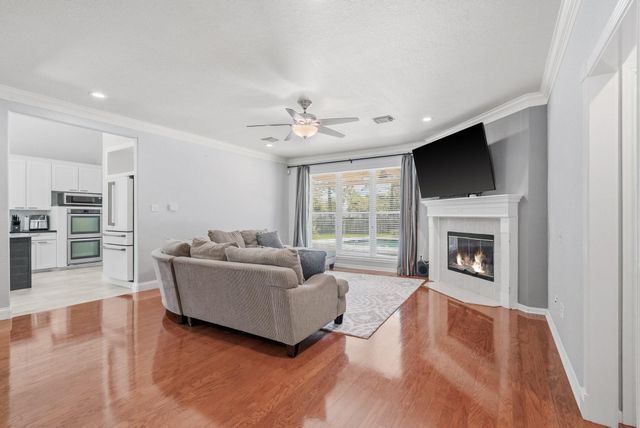 1423 Clarkdale Court, Houston, TX 77094