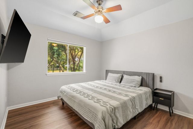 1423 Clarkdale Court, Houston, TX 77094