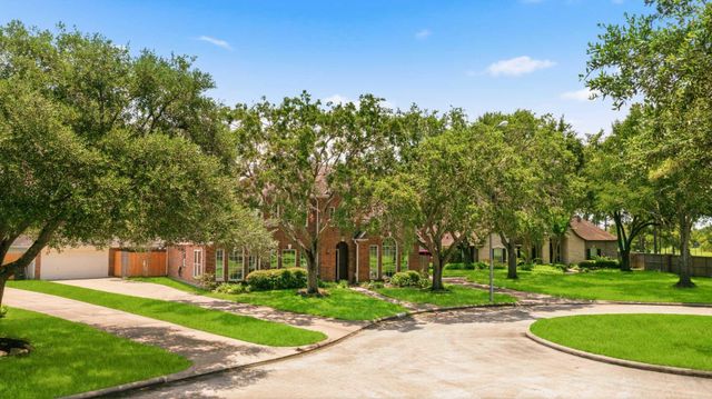 1423 Clarkdale Court, Houston, TX 77094