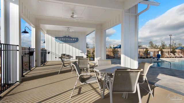 2111 Sandhill St, Cantonment, FL 32533