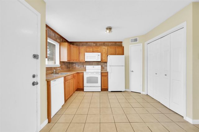 250 El Dorado Boulevard 138, Houston, TX 77598