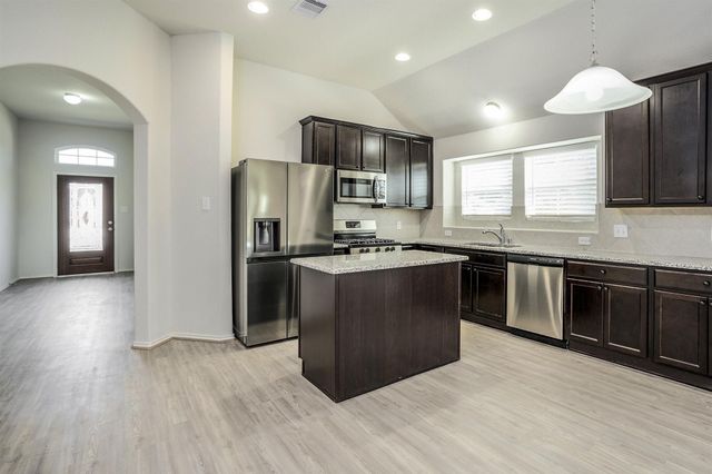 3107 Andlor Hills Drive, Richmond, TX 77406
