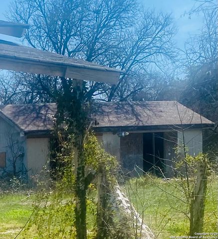 205 Nitta, San Antonio, TX 78203