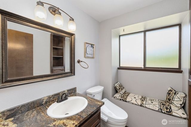 6423 76th Street Ct W, Lakewood, WA 98499