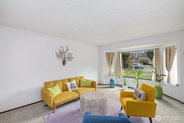 6423 76th Street Ct W, Lakewood, WA 98499