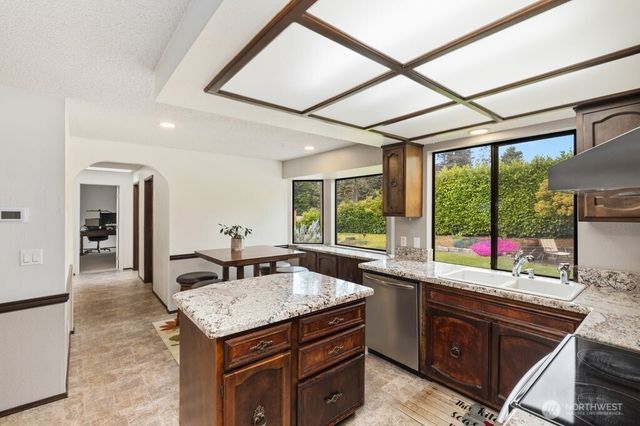 6423 76th Street Ct W, Lakewood, WA 98499