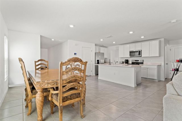 37445 SHARKS EYE LANE, Zephyrhills, FL 33541