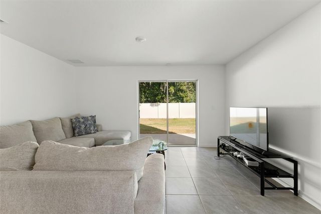 37445 SHARKS EYE LANE, Zephyrhills, FL 33541