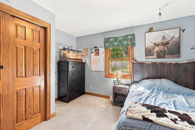 N65W28506 Fairlane DRIVE, Hartland, WI 53029