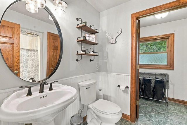 N65W28506 Fairlane DRIVE, Hartland, WI 53029