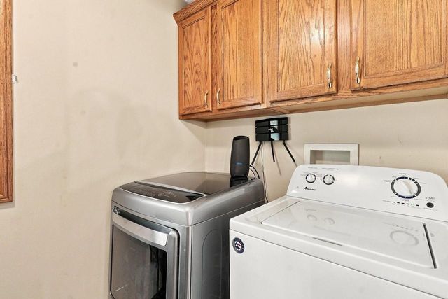 N65W28506 Fairlane DRIVE, Hartland, WI 53029