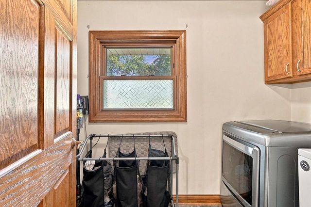 N65W28506 Fairlane DRIVE, Hartland, WI 53029