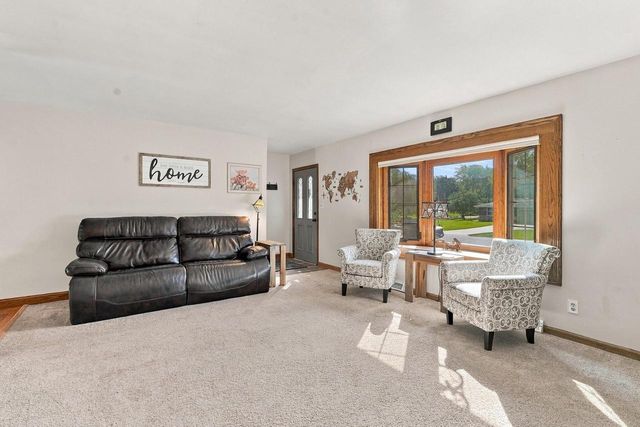 N65W28506 Fairlane DRIVE, Hartland, WI 53029
