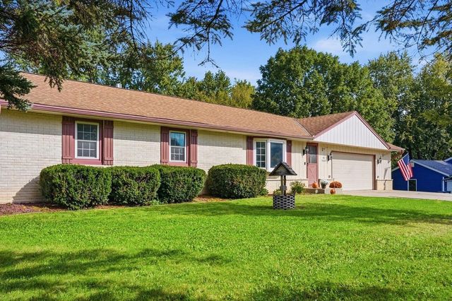 N65W28506 Fairlane DRIVE, Hartland, WI 53029