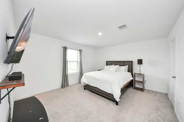 9206 Burnet Fields Drive, Baytown, TX 77521