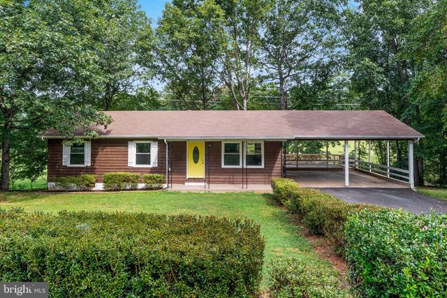 5844 ANTHONY DR, Woodbridge, VA 22193