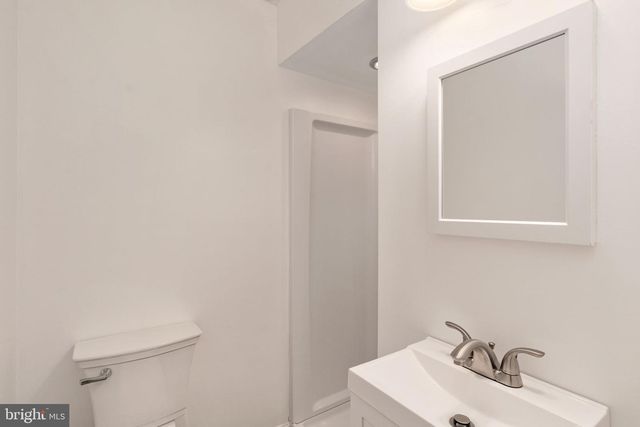 5844 ANTHONY DR, Woodbridge, VA 22193