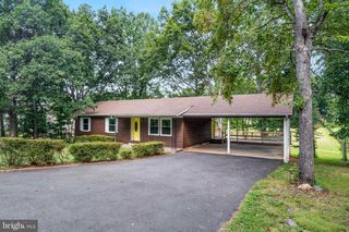 5844 ANTHONY DR, Woodbridge, VA 22193