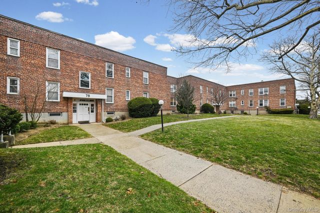 78 Gibson Boulevard 1B, Valley Stream, NY 11581