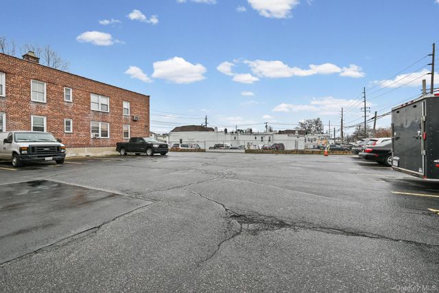 78 Gibson Boulevard 1B, Valley Stream, NY 11581