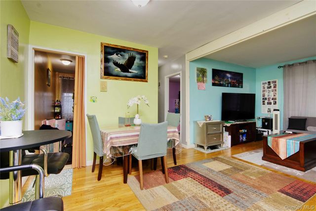 78 Gibson Boulevard 1B, Valley Stream, NY 11581