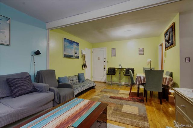 78 Gibson Boulevard 1B, Valley Stream, NY 11581