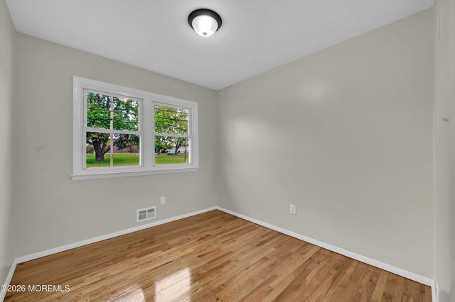 59 Walnut Street, Toms River, NJ 08753