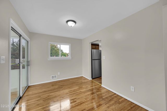 59 Walnut Street, Toms River, NJ 08753