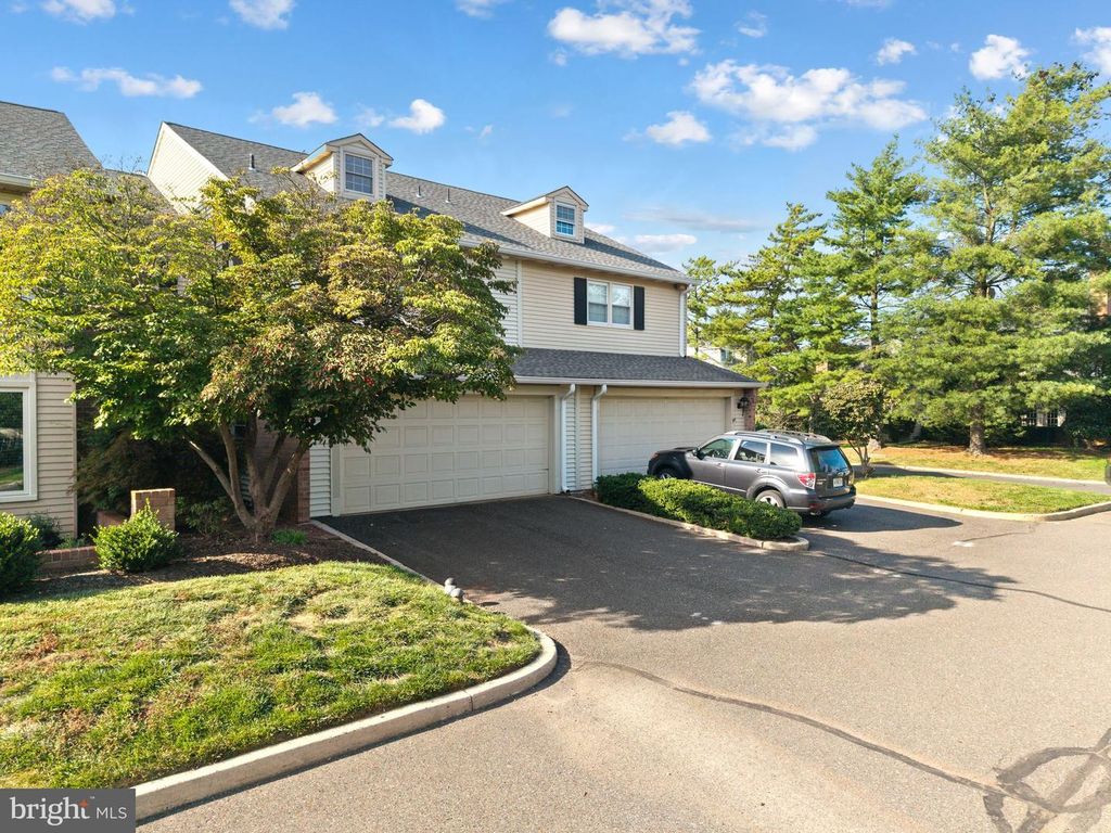91 SUTPHIN PNES WAY, YARDLEY, PA 19067 — exterior
