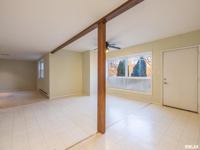 2216 CORDOVA Court, Pekin, IL 61554