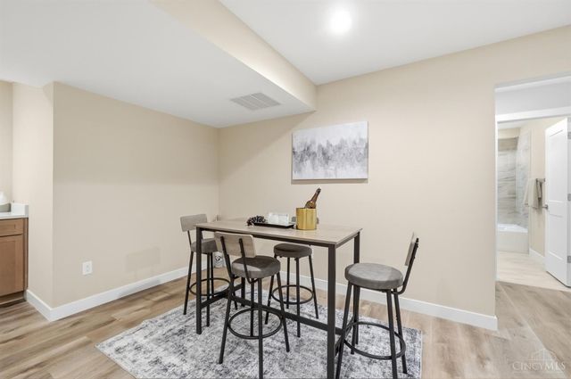 7334 Iuka Avenue, Madeira, OH 45243