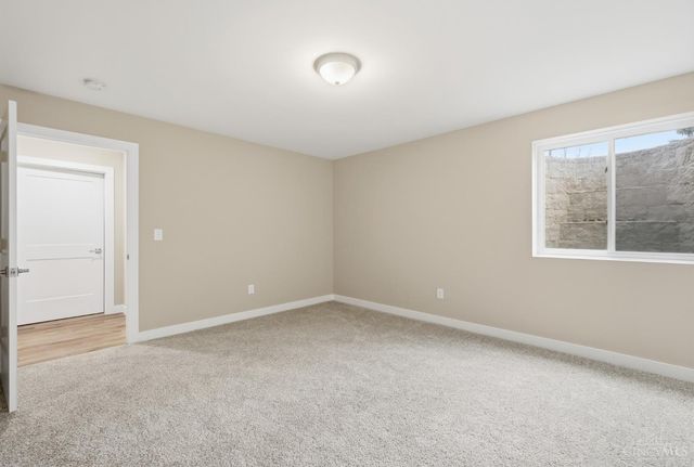 7334 Iuka Avenue, Madeira, OH 45243