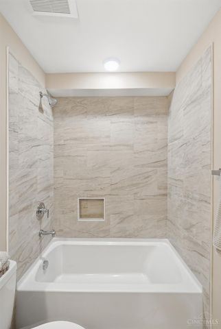 7334 Iuka Avenue, Madeira, OH 45243