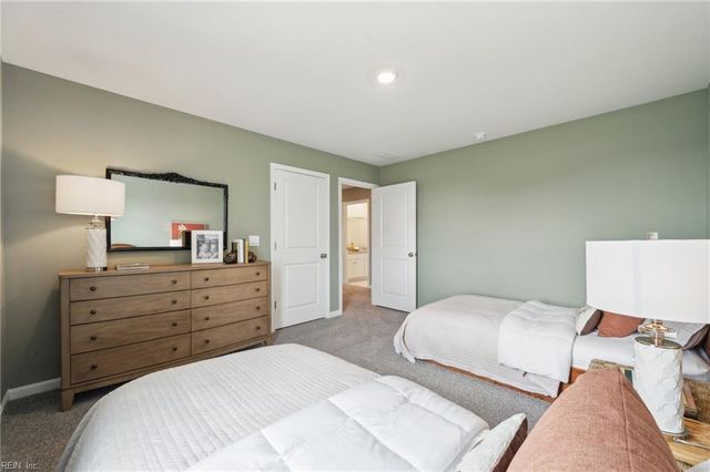 113 Gallop WAY, Yorktown, VA 23690