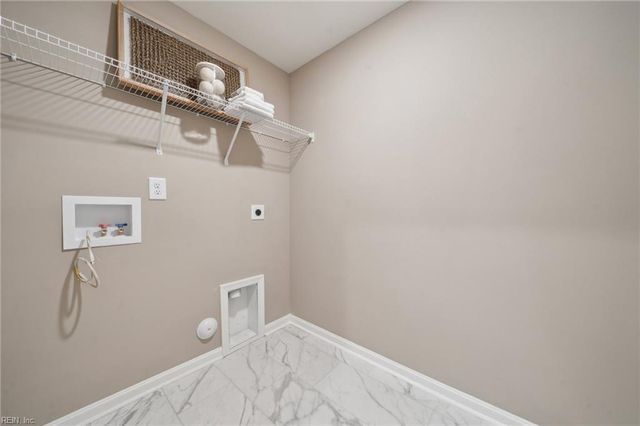 113 Gallop WAY, Yorktown, VA 23690